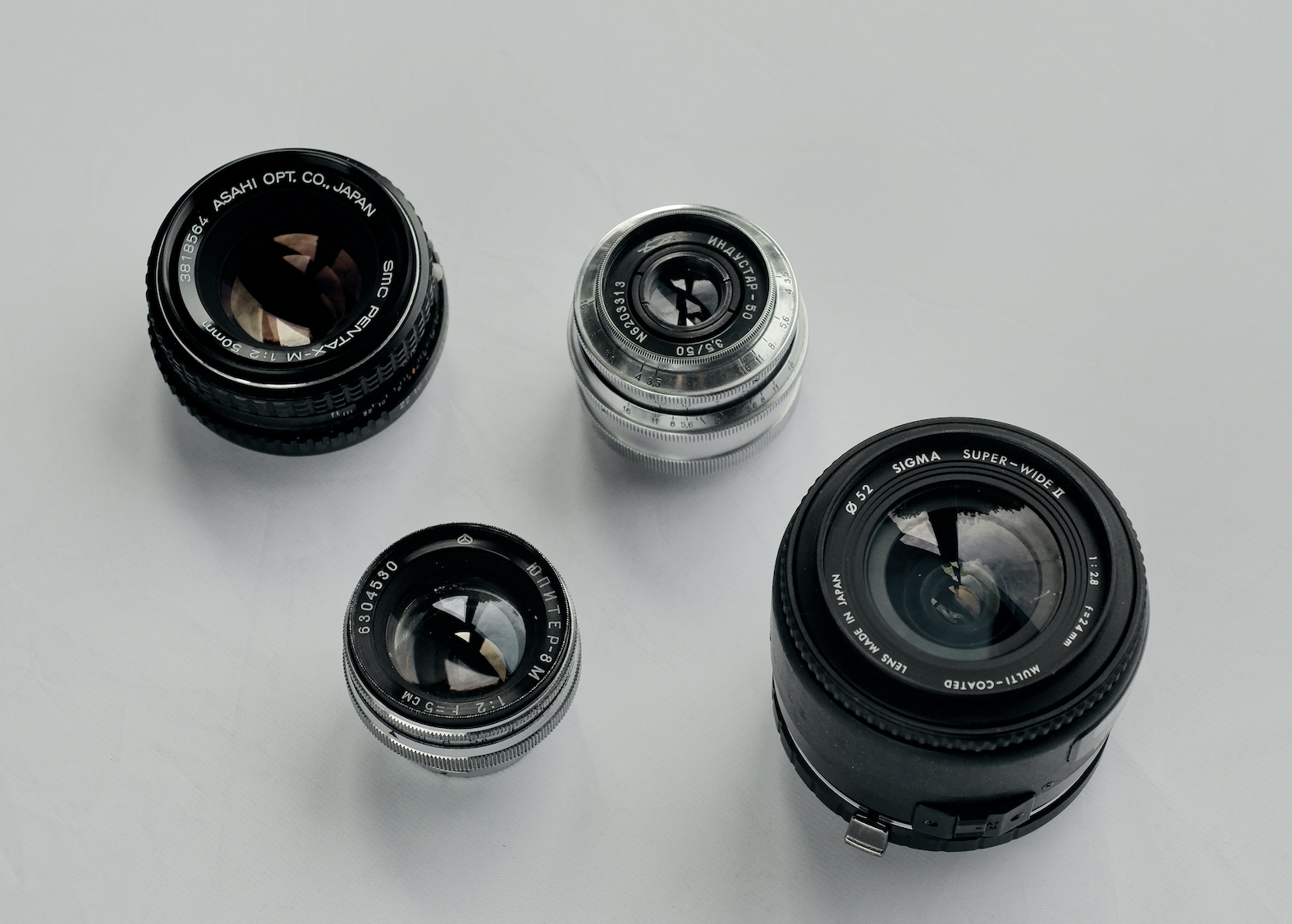 How to Start a Photography Business (With Expert Tips!) - Looka